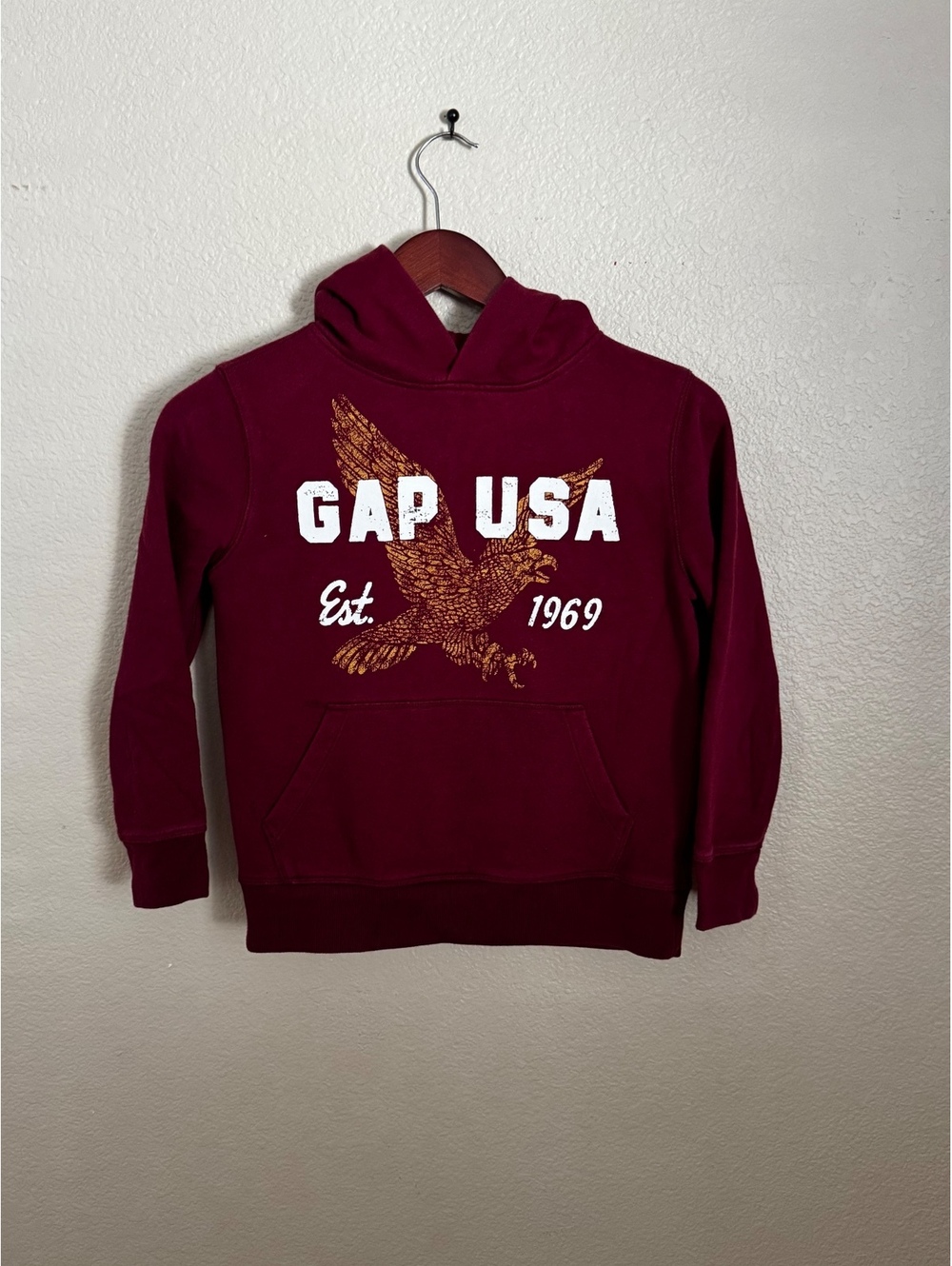 GAP USA Eagle Graphic Hoodie Burgundy Pullover